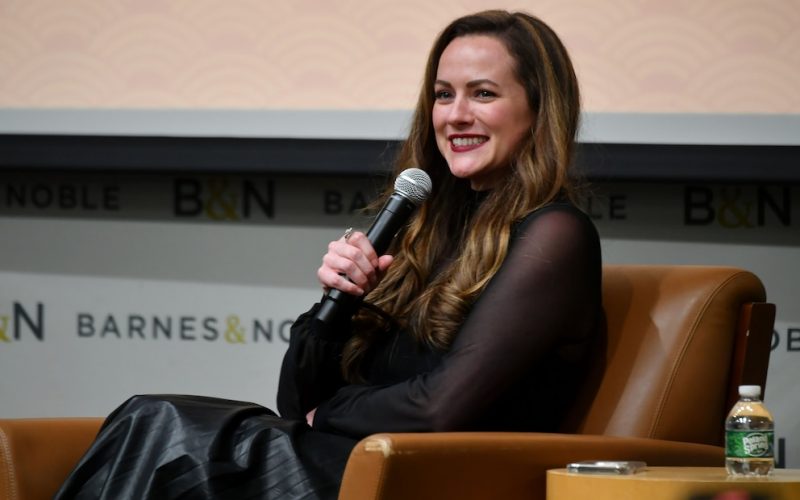 GMA: Rebecca Ross announces new book, 'Wild Reverence'